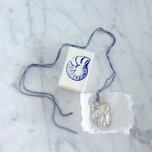 P. NINA SILVER/SMOKE /GREY VENUS DISH